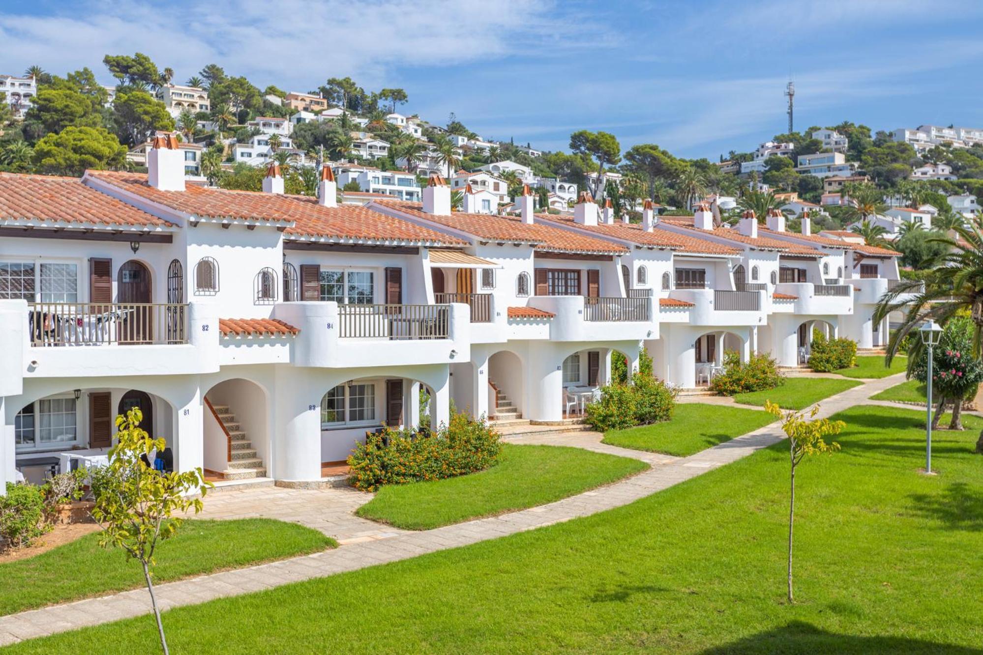 Apartamentos Son Bou Gardens By Menorcarentals Exterior photo